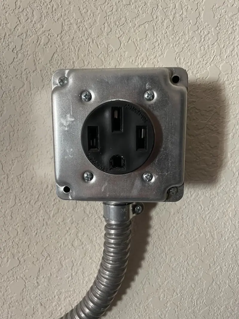 NEMA 14-50 outlet installed for Electrical Panel Upgrade in La Homa